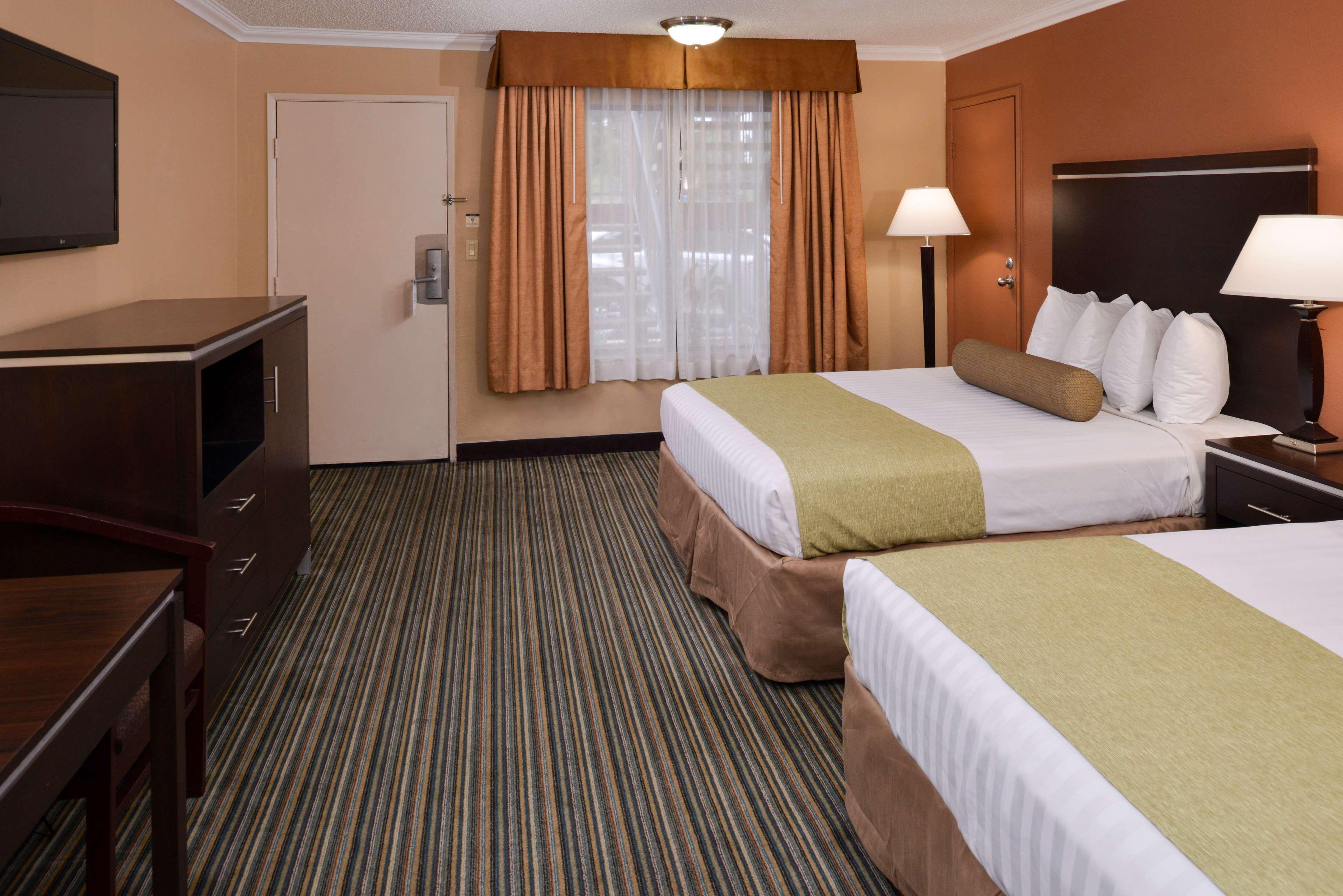 Best Western Courtesy Inn Hotel - Anaheim Resort At The Park Exteriér fotografie