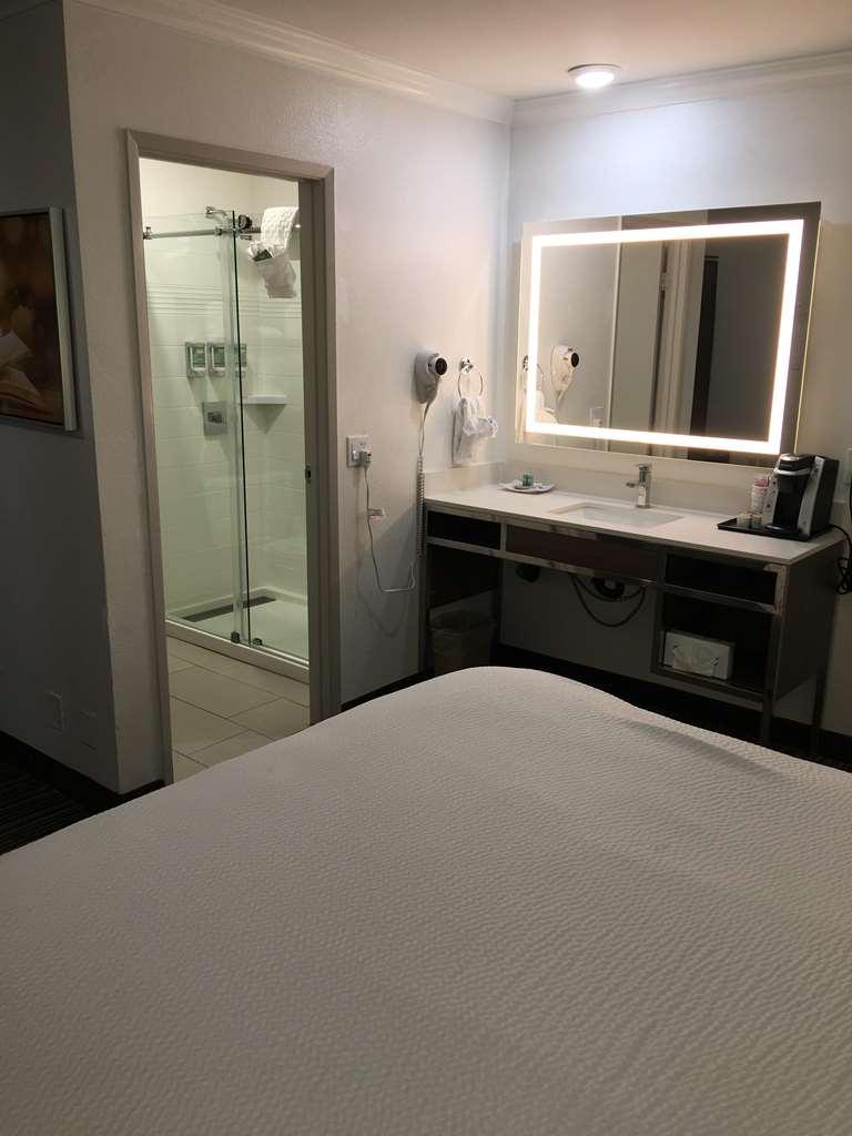 Best Western Courtesy Inn Hotel - Anaheim Resort At The Park Exteriér fotografie