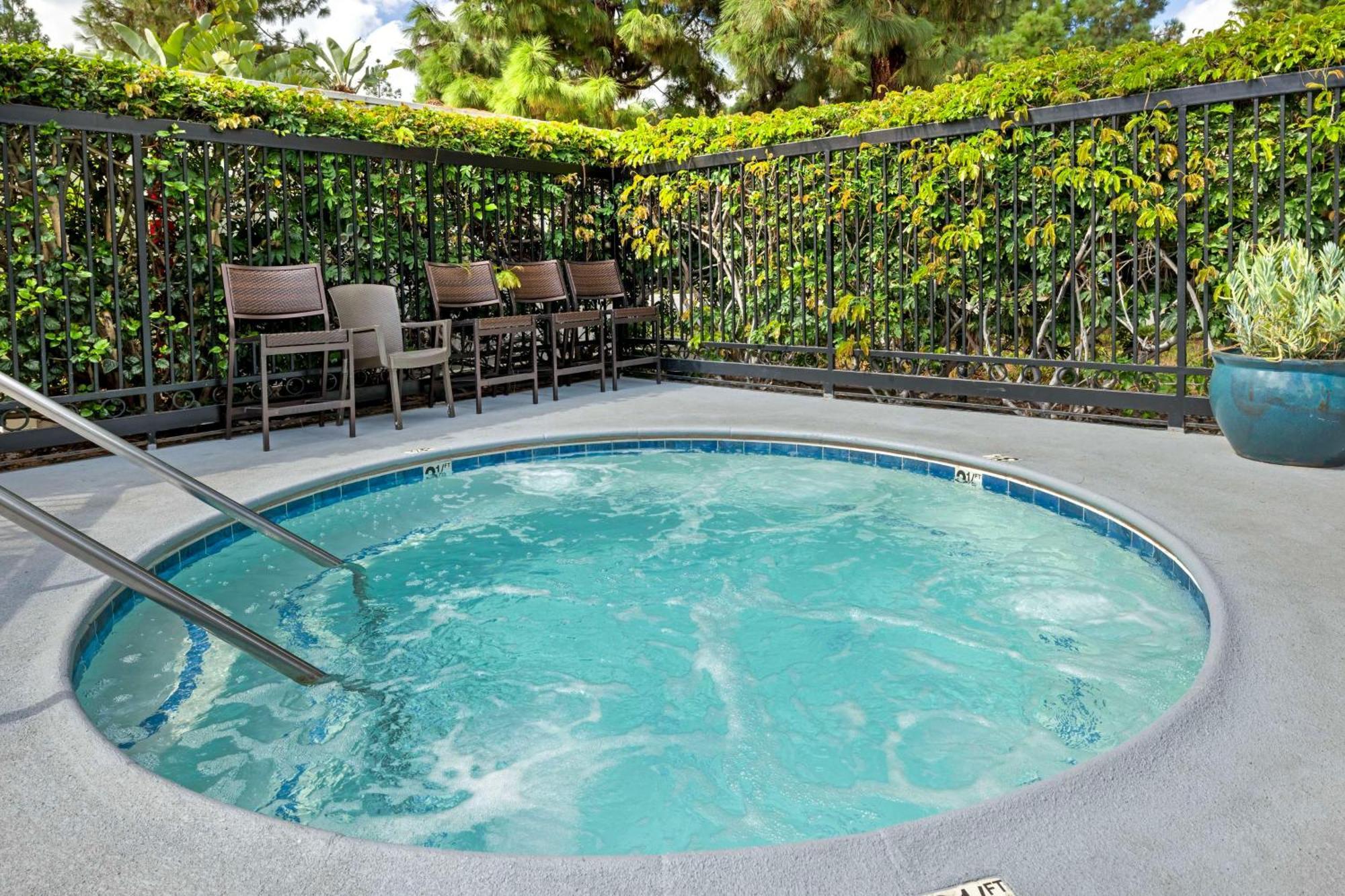 Best Western Courtesy Inn Hotel - Anaheim Resort At The Park Exteriér fotografie