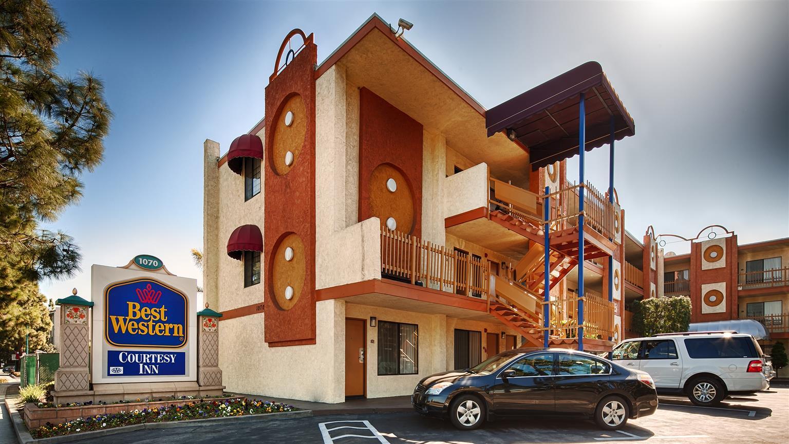Best Western Courtesy Inn Hotel - Anaheim Resort At The Park Exteriér fotografie
