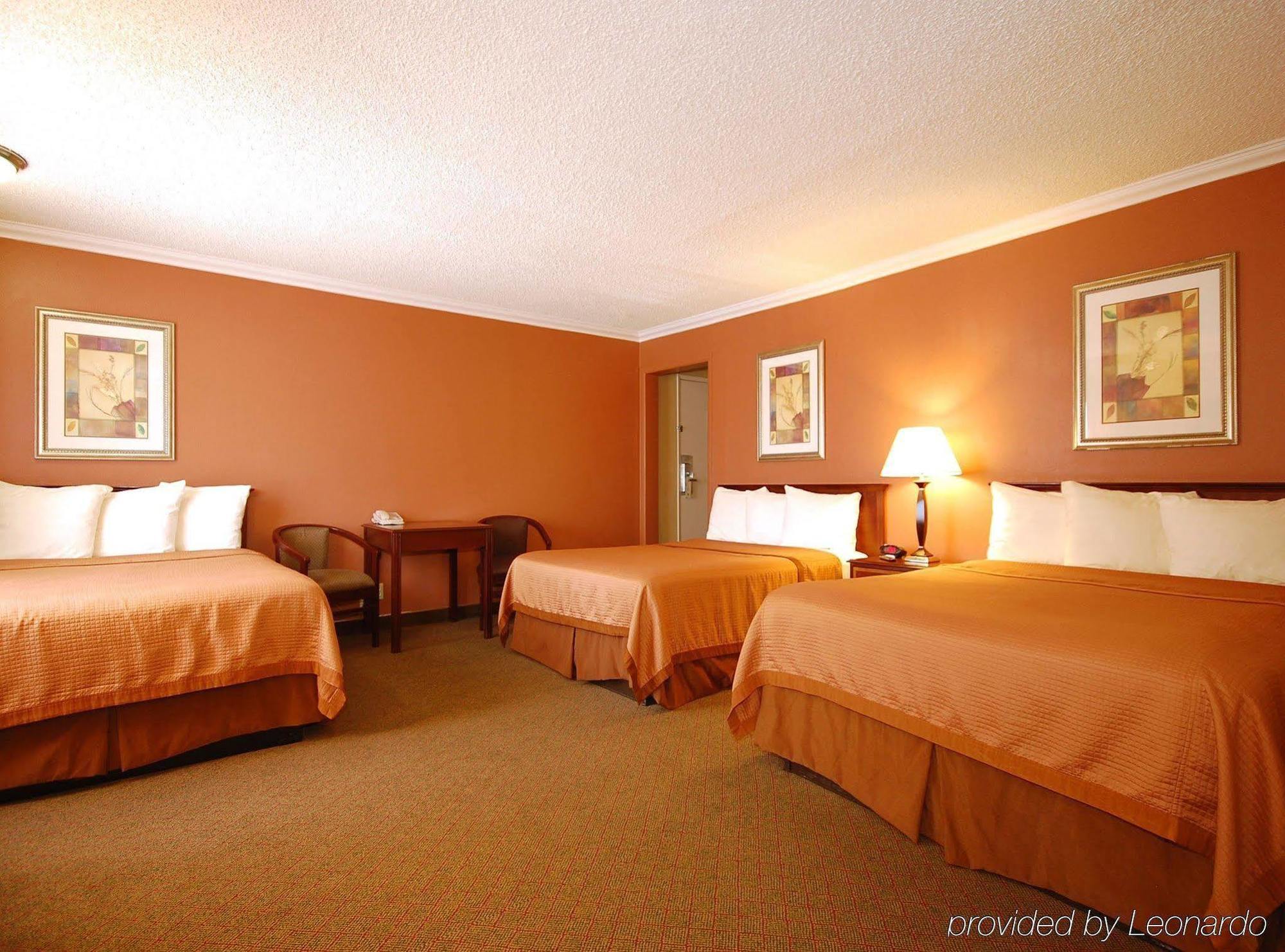 Best Western Courtesy Inn Hotel - Anaheim Resort At The Park Pokoj fotografie